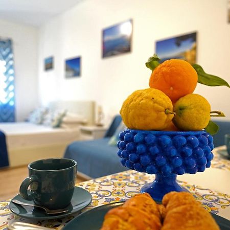 Piazza Lauro Suites Sorrento Bagian luar foto