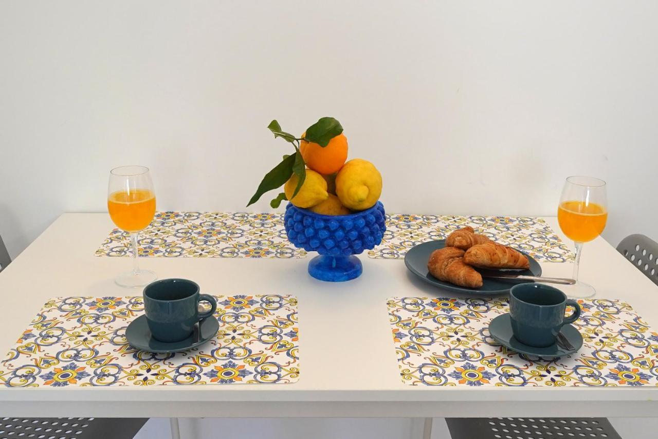 Piazza Lauro Suites Sorrento Bagian luar foto