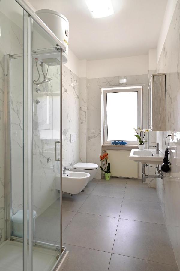 Piazza Lauro Suites Sorrento Bagian luar foto