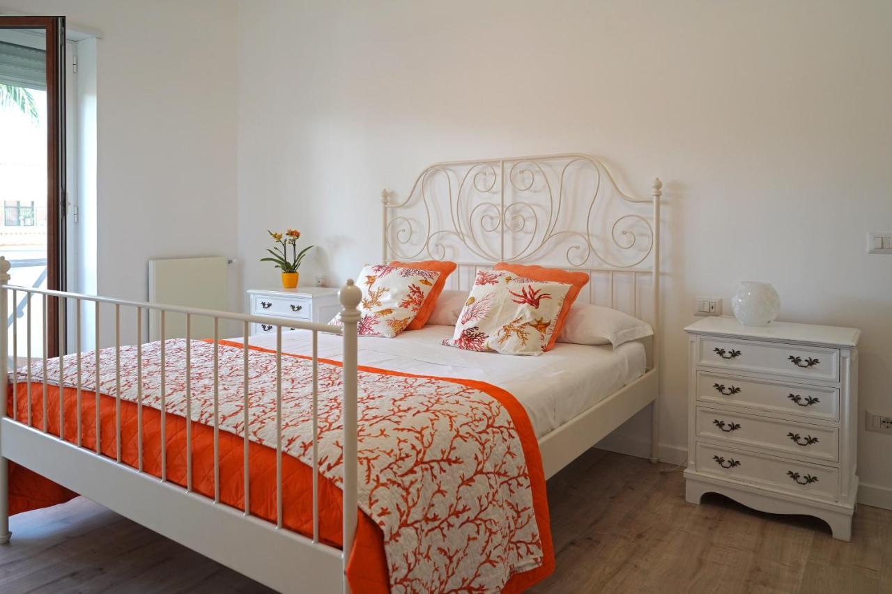 Piazza Lauro Suites Sorrento Bagian luar foto