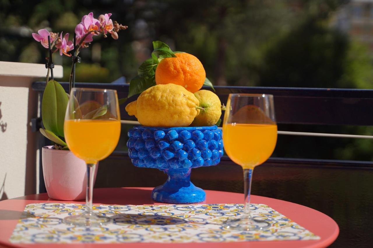 Piazza Lauro Suites Sorrento Bagian luar foto