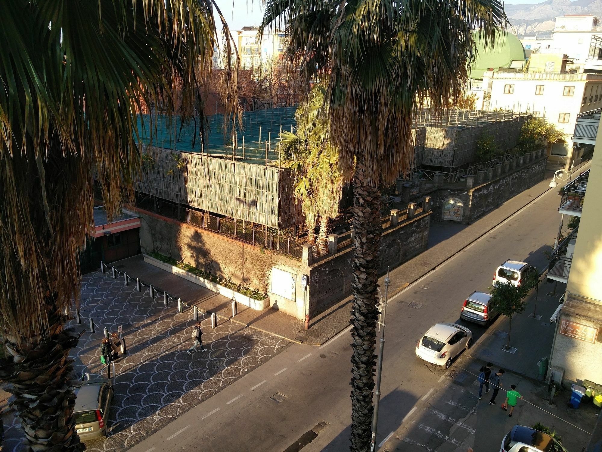 Piazza Lauro Suites Sorrento Bagian luar foto